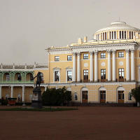 Павловский дворец